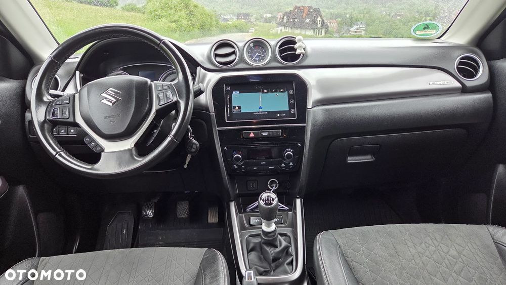 Suzuki Vitara 1.4 Boosterjet SHVS Elegance 4WD - 12