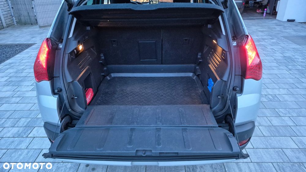 Peugeot 3008 - 17