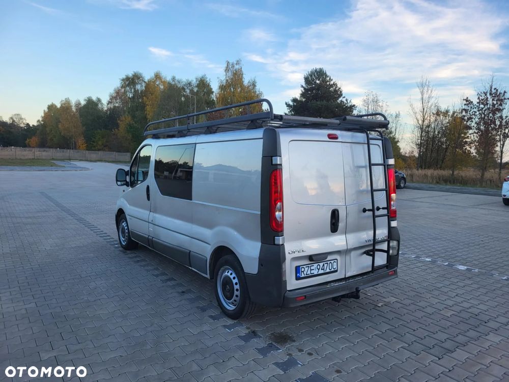 Opel Vivaro - 6