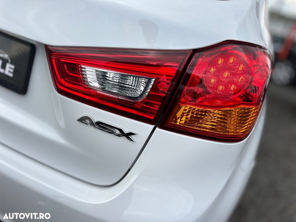 Mitsubishi ASX 1.8 DI-D 2WD Invite - 13