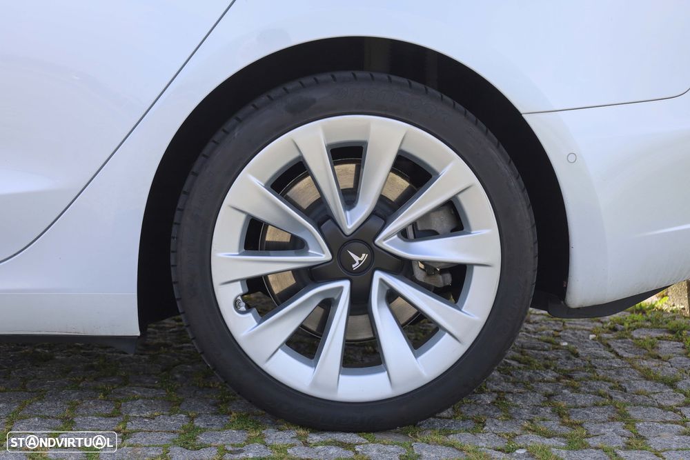 Tesla Model 3 Tração Traseira Standard - 10
