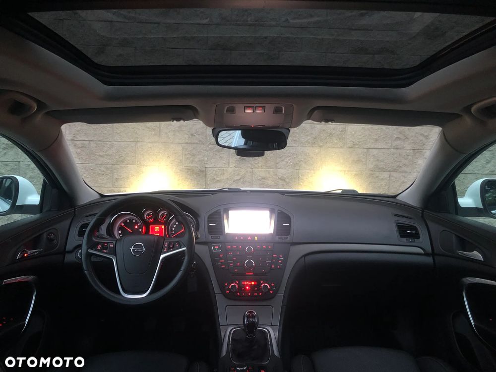 Opel Insignia 2.0 CDTI ecoFLEX Business Cosmo - 11