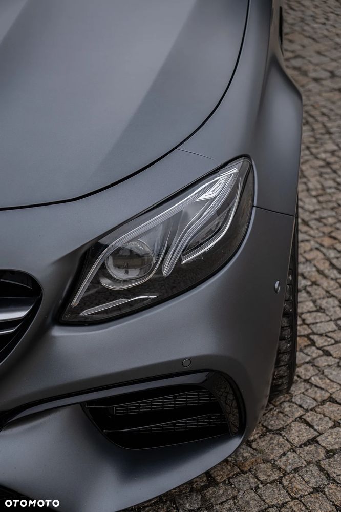Mercedes-Benz Klasa E AMG 63 S 4-Matic+ - 5