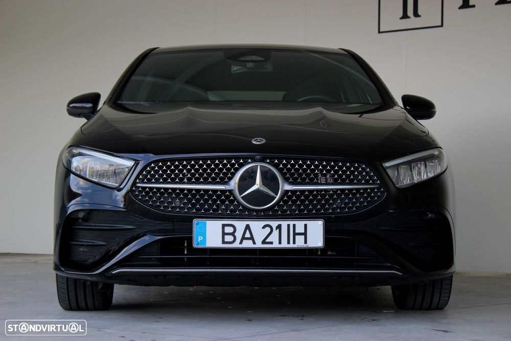 Mercedes-Benz A 250 e AMG Line - 4