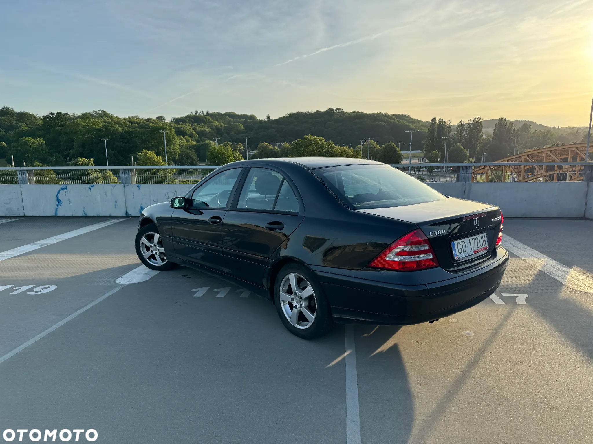Mercedes-Benz Klasa C 180 T Kompressor Classic - 10