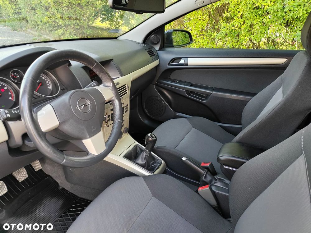Opel Astra 1.4 GL - 4
