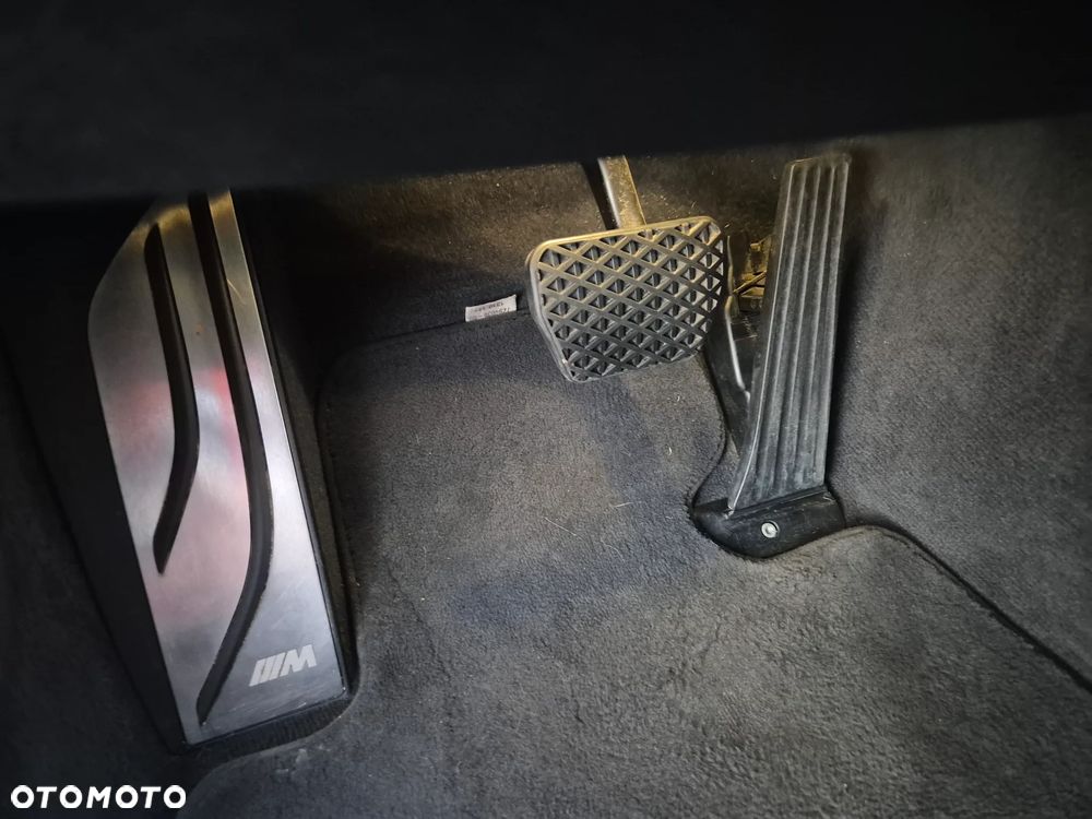 BMW Seria 3 - 22