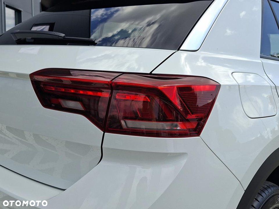 Volkswagen T-Roc - 9
