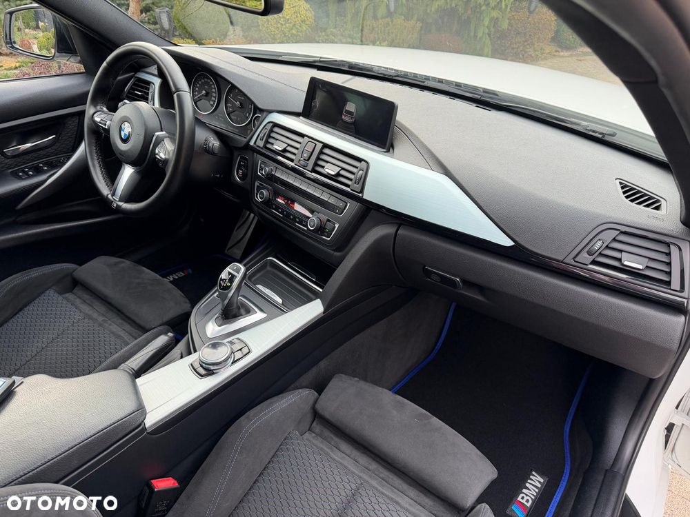 BMW Seria 3 320d xDrive Luxury Line - 34