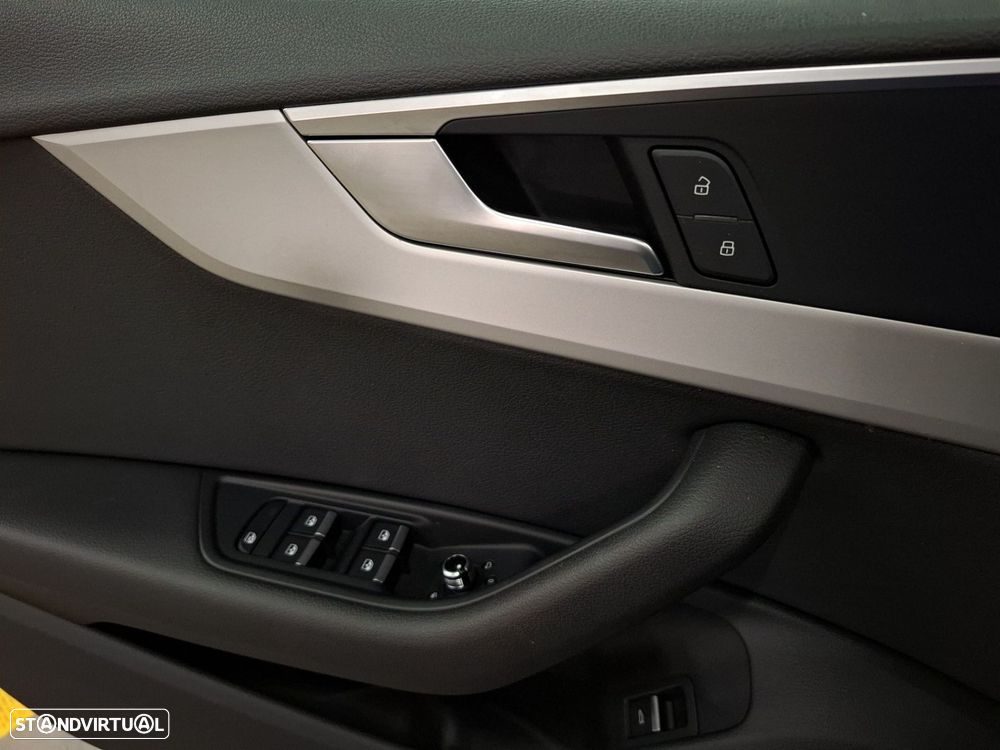 Audi A5 Limousine - 23