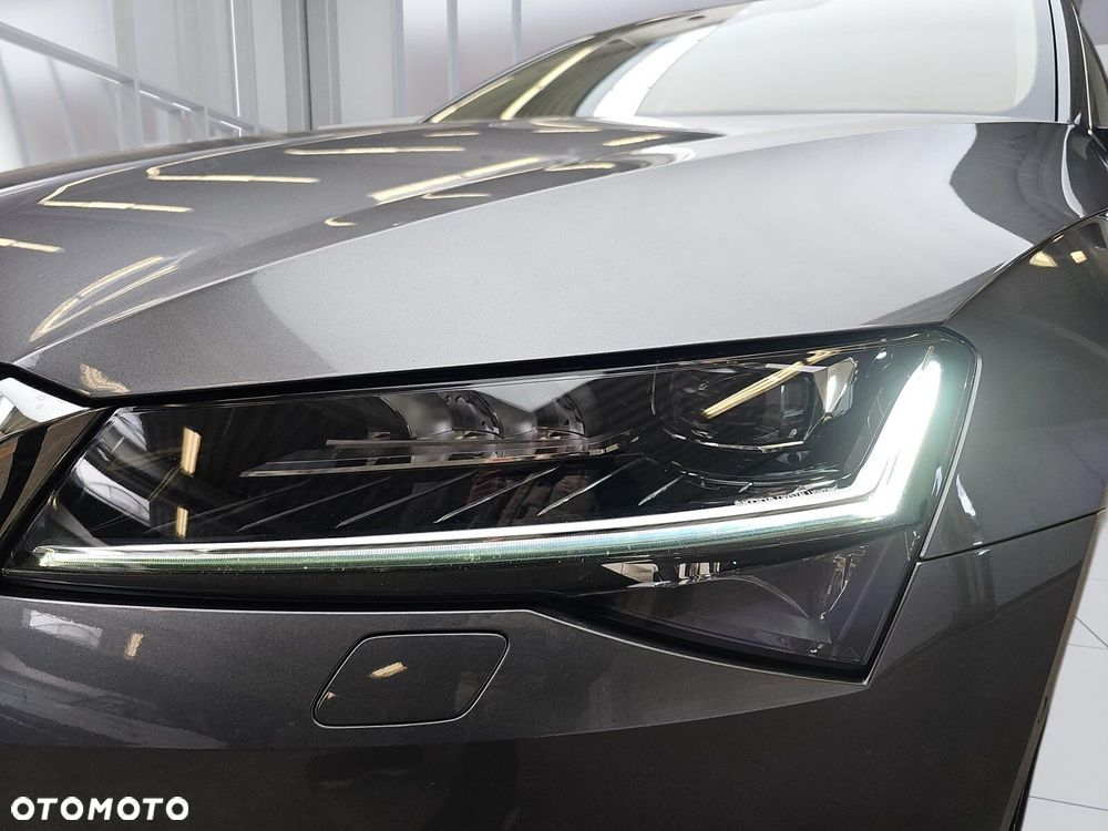 Skoda Superb 2.0 TSI Style DSG - 34