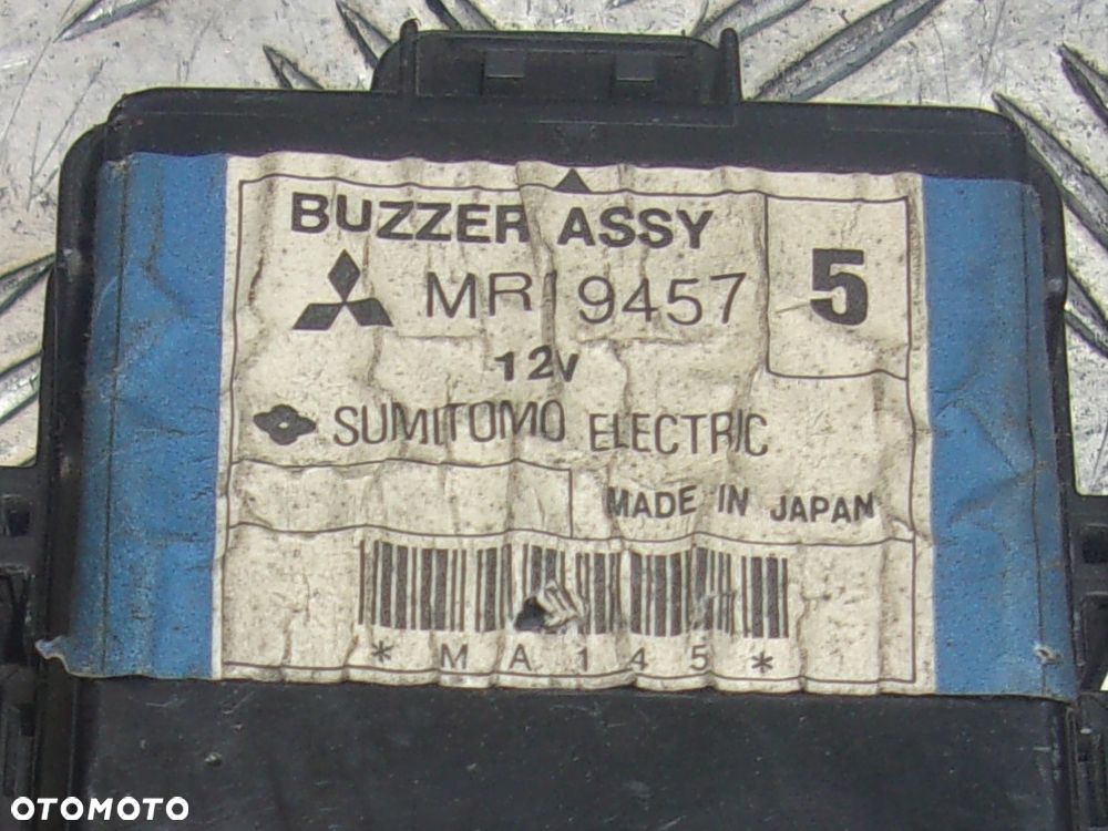 Mitsubishi COLT V CJ0 - sterownik skrzyni skrzynka bezpieczników 1.3 - 3