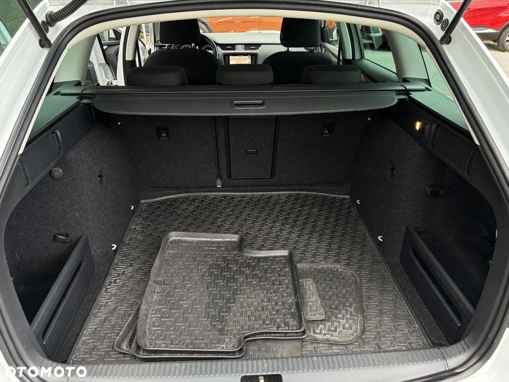 Skoda Octavia 1.5 TSI ACT DSG Ambition - 35
