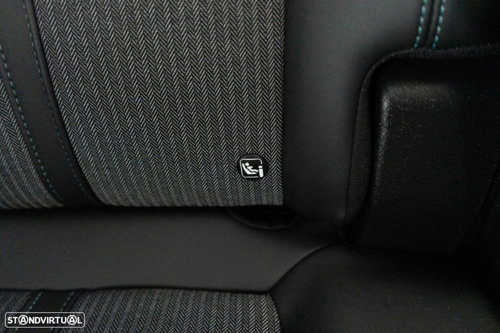 Peugeot 3008 1.6 Hybrid Allure e-EAT8 - 10