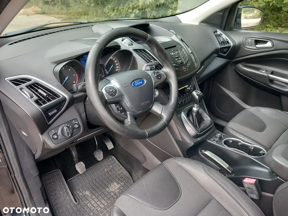 Ford Kuga 2.0 TDCi 4WD Titanium Plus - 14