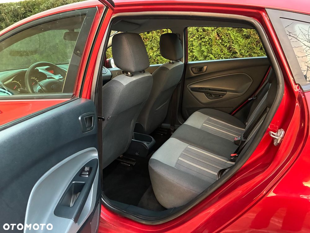 Ford Fiesta 1.25 Titanium - 10