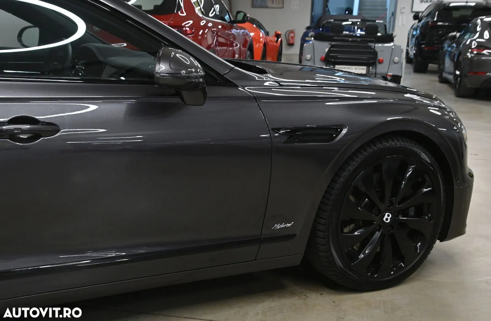 Bentley Flying Spur - 16