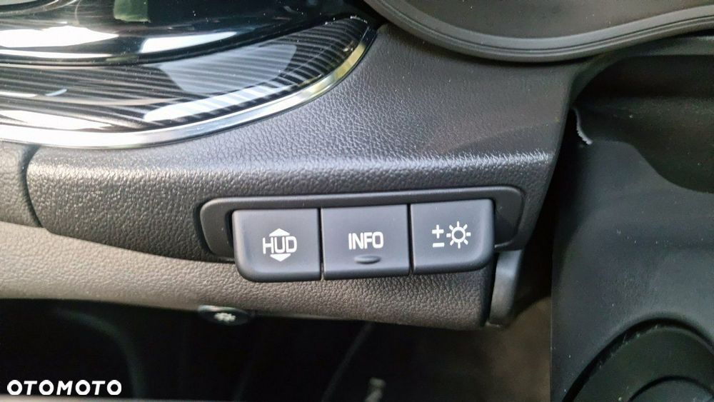 Opel Insignia - 26