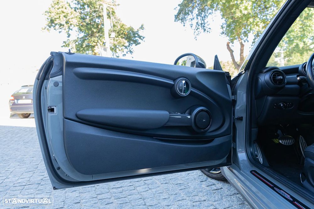 MINI 3 Portas Cooper D Aut. - 7
