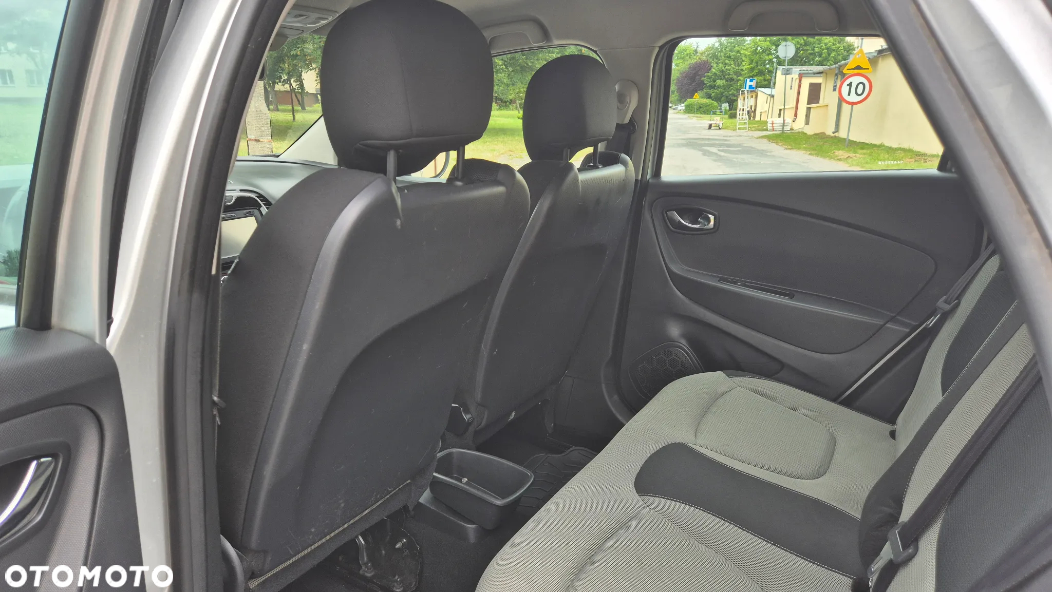 Renault Captur 1.5 dCi Limited - 10