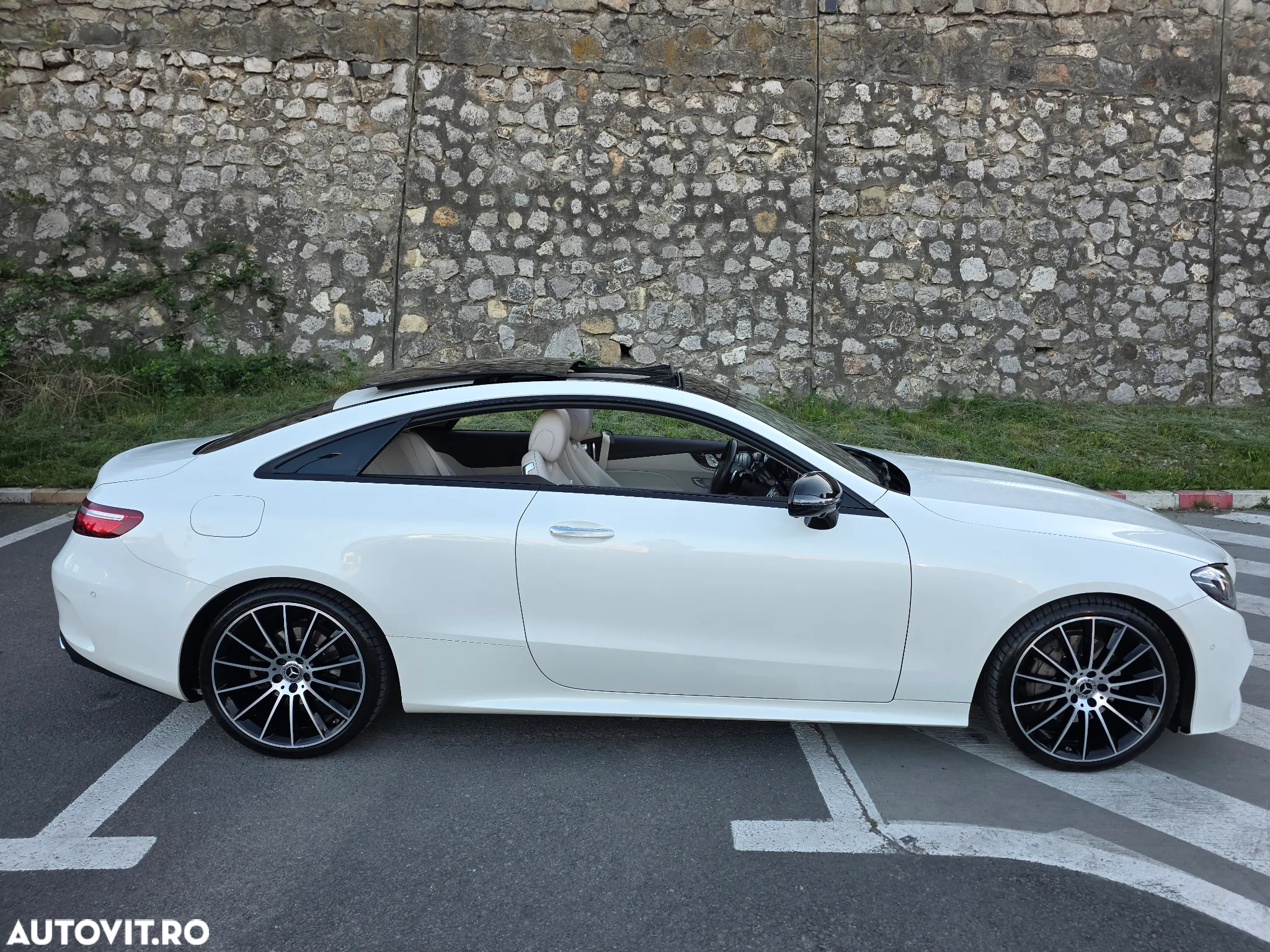 Mercedes-Benz E - 14
