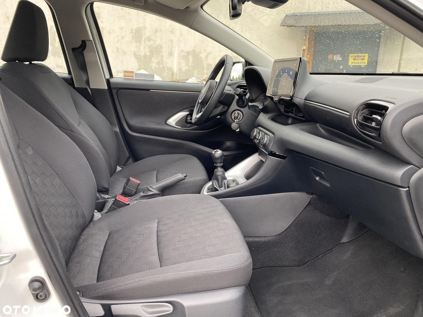 Toyota Yaris 1.5 Comfort - 11