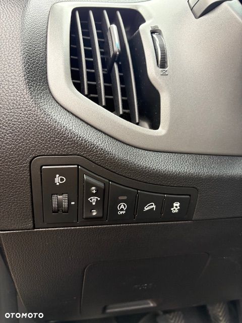 Kia Sportage 1.6 GDI Business Line L 2WD - 11