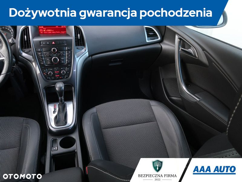 Opel Astra - 9