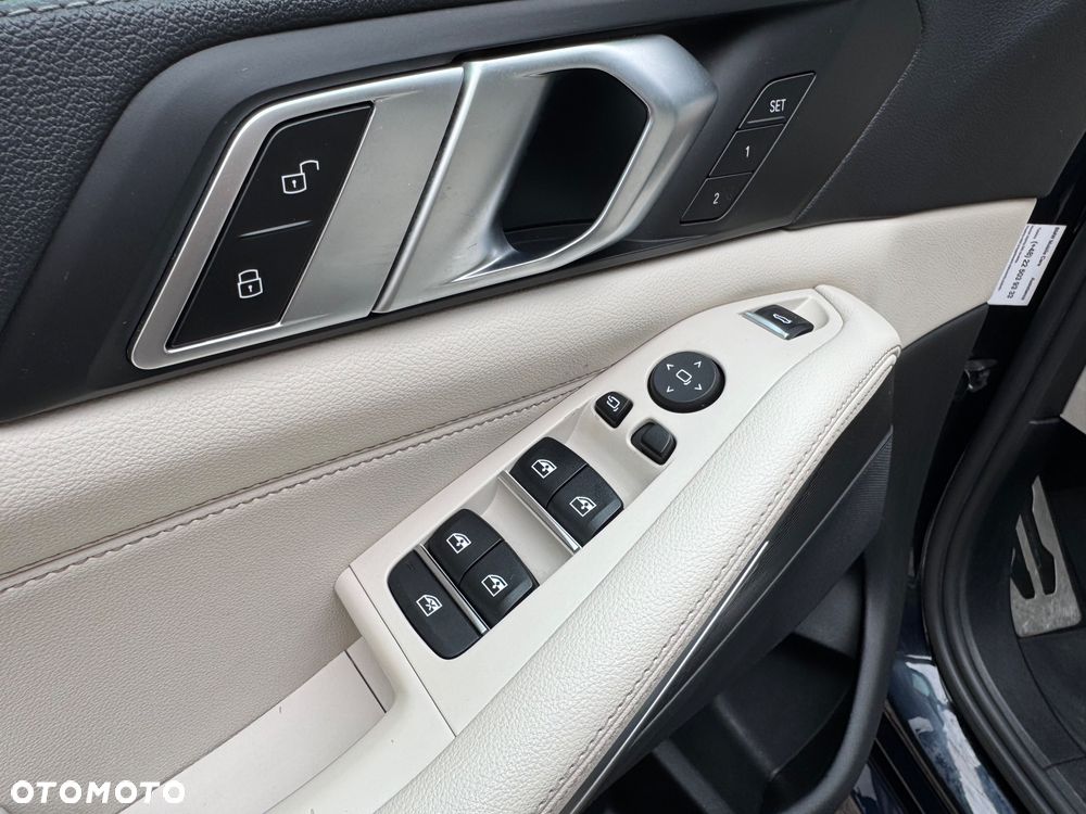 BMW X5 xDrive25d - 19