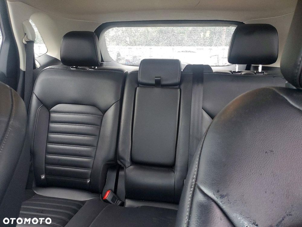 Ford Edge - 11