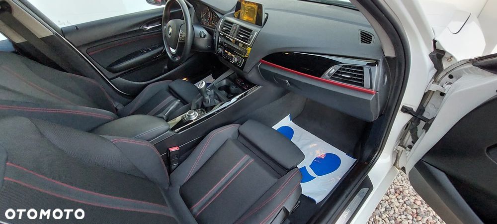 BMW Seria 1 116i Sport Line - 29