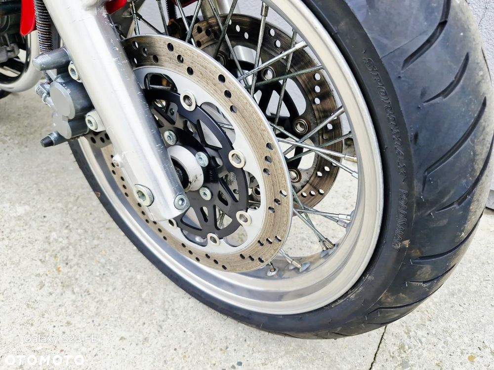 Kawasaki Zephyr - 9