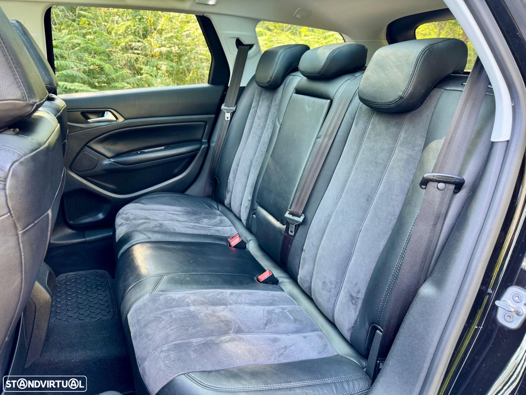 Peugeot 308 SW 1.6 BlueHDi Allure - 17