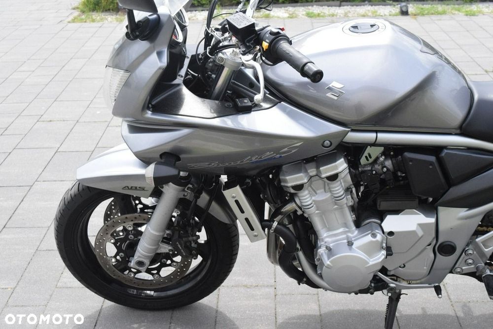 Suzuki Bandit - 5
