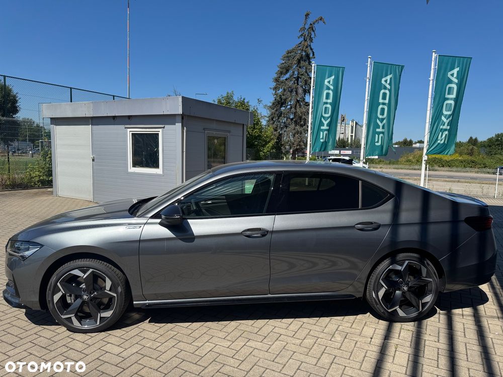Skoda Superb 2.0 TSI Sportline DSG - 3