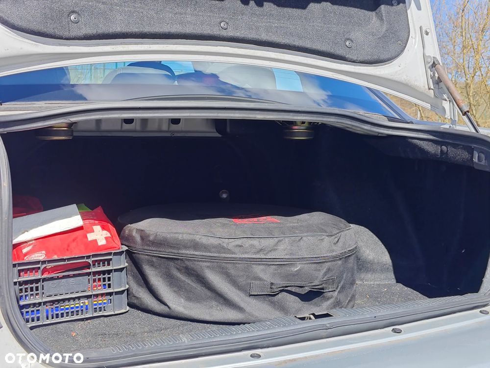 Kia Magentis 2.5 V6 Automatik EX - 23