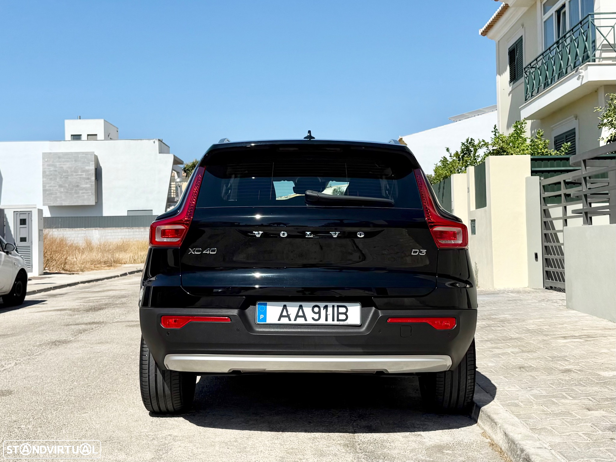 Volvo XC 40 2.0 D3 Momentum Plus - 5