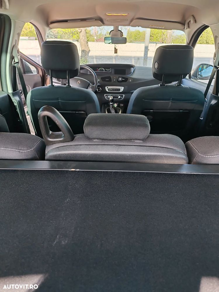 Renault Grand Scenic dCi 110 LIMITED - 3