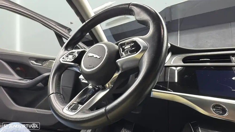Jaguar I-Pace - 10