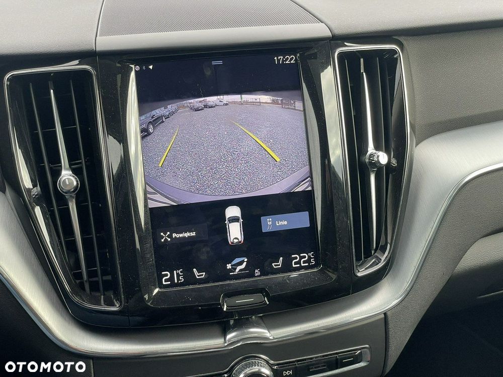 Volvo XC 60 T5 Momentum - 32