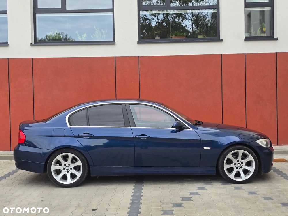 BMW Seria 3 318i - 5
