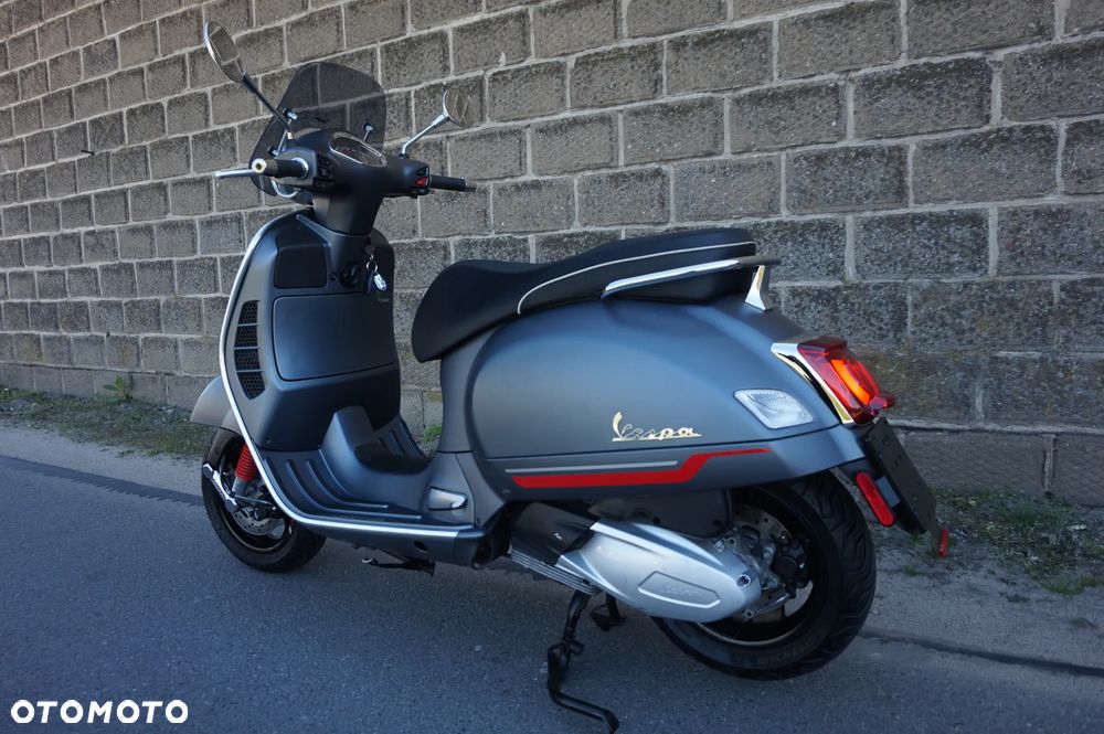 Piaggio Vespa - 7