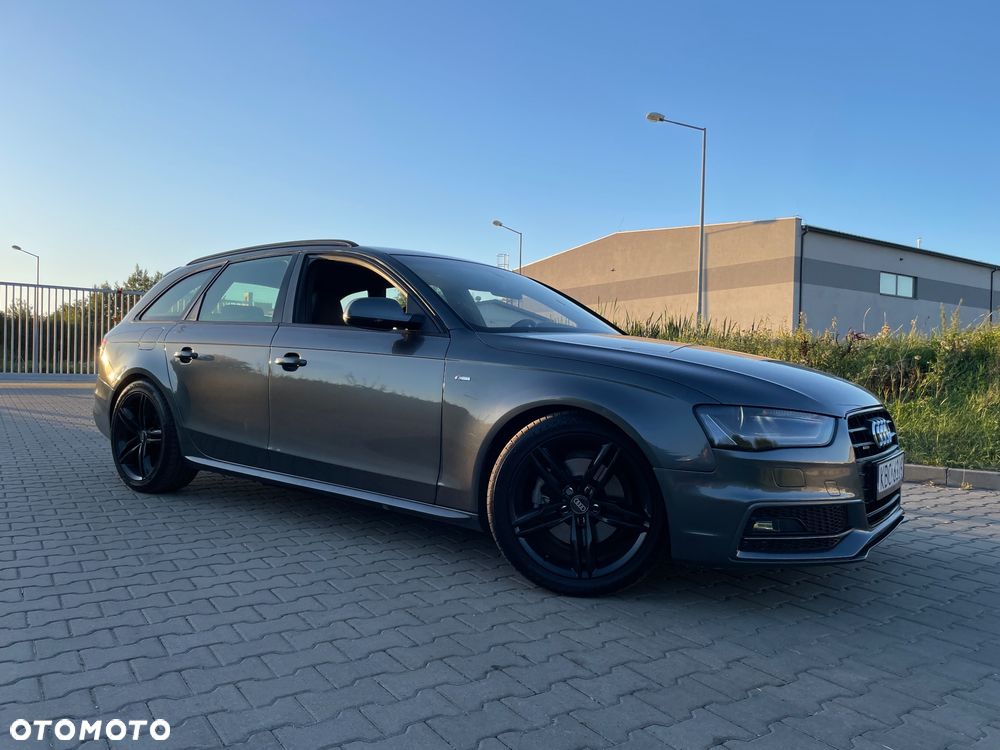 Audi A4 Avant 2.0 TDI Quattro Line - 6