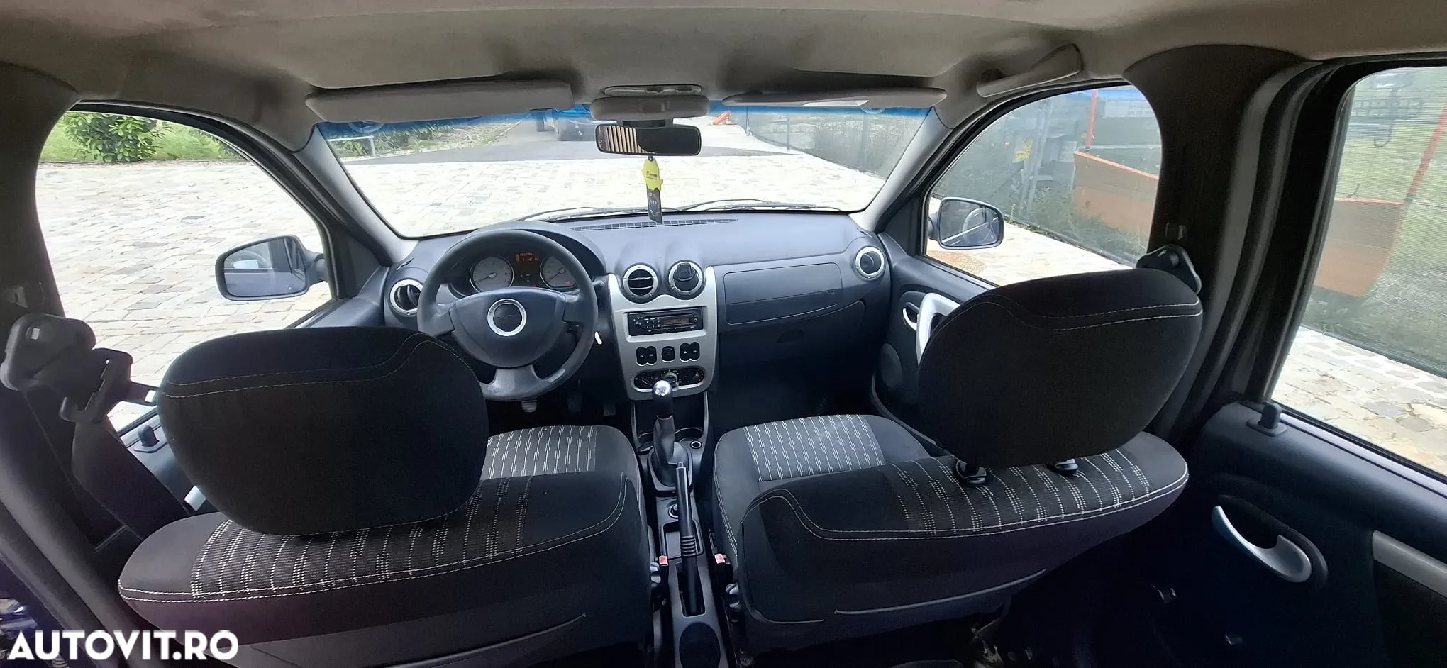 Dacia Logan Express 1.5 dCi - 10