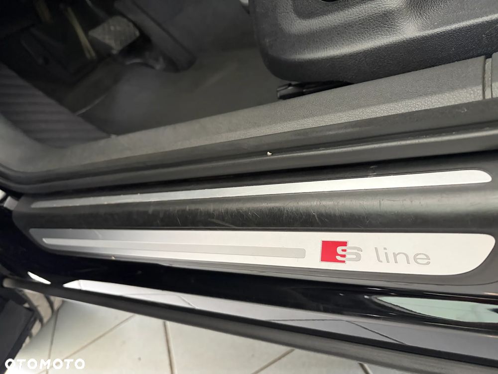 Audi Q3 1.4 TFSI Sport S tronic - 17
