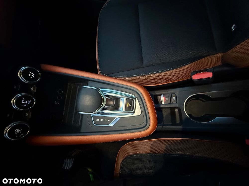 Renault Captur 1.3 TCe Intens EDC - 17