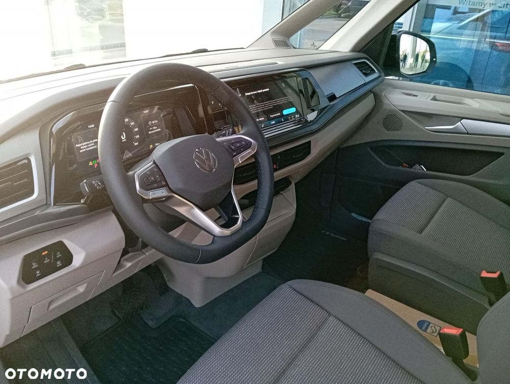 Volkswagen Multivan - 22
