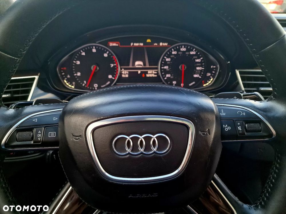 Audi A8 3.0 TFSI Quattro tiptronic Langversion - 32