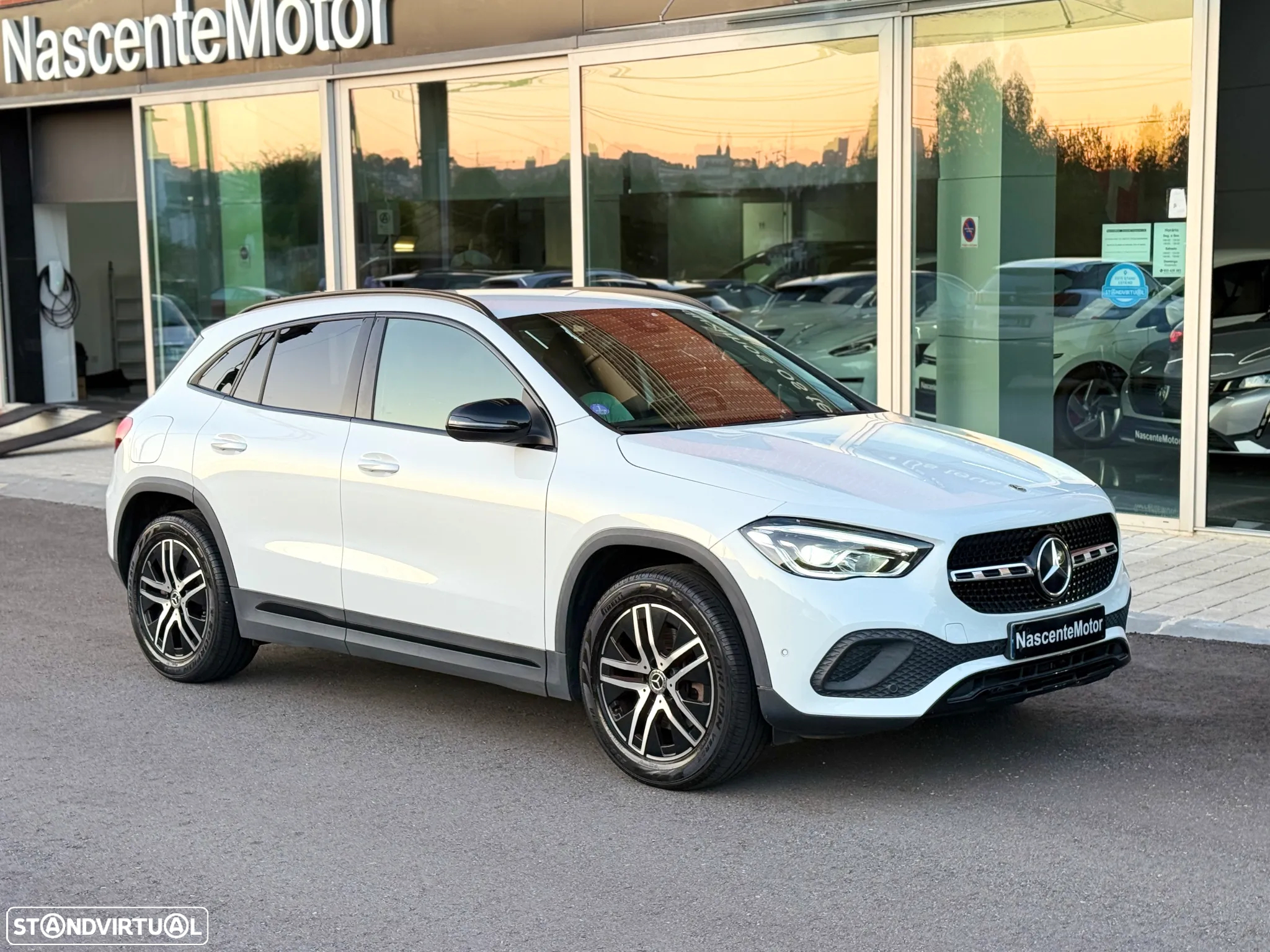 Mercedes-Benz GLA 250 e 8G-DCT Edition Plug-in-Hybrid - 3