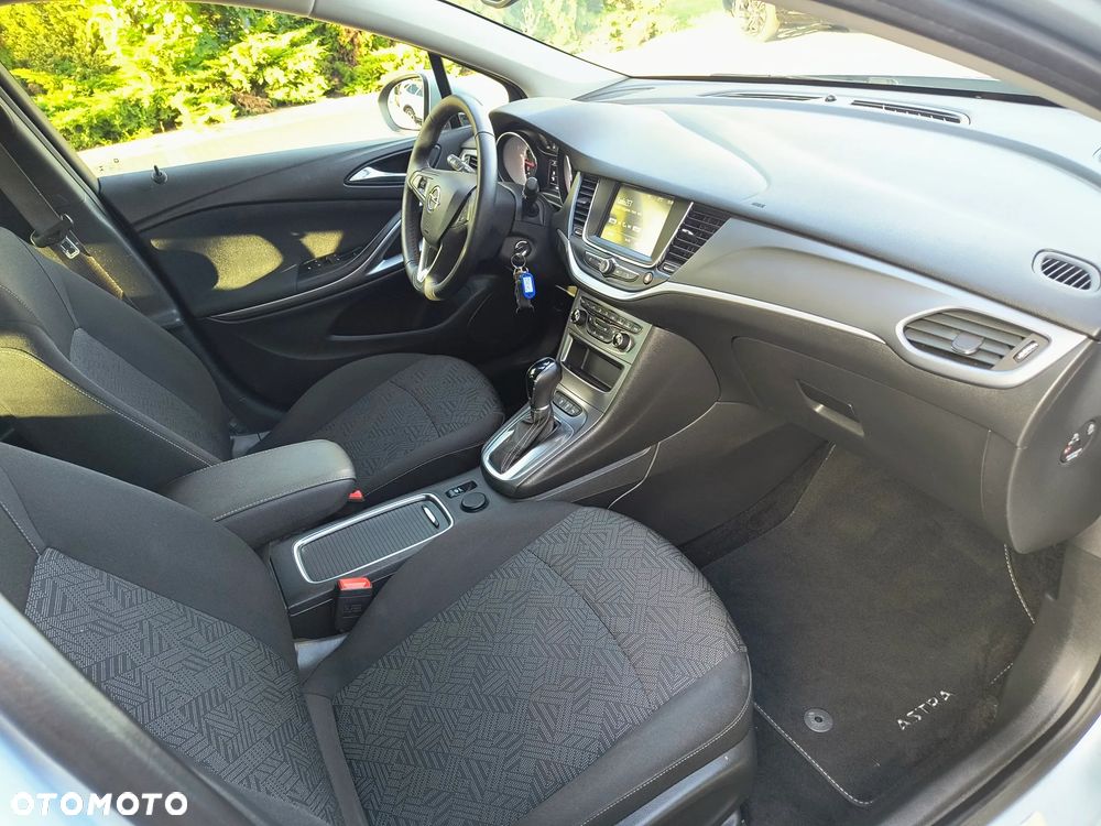 Opel Astra - 11
